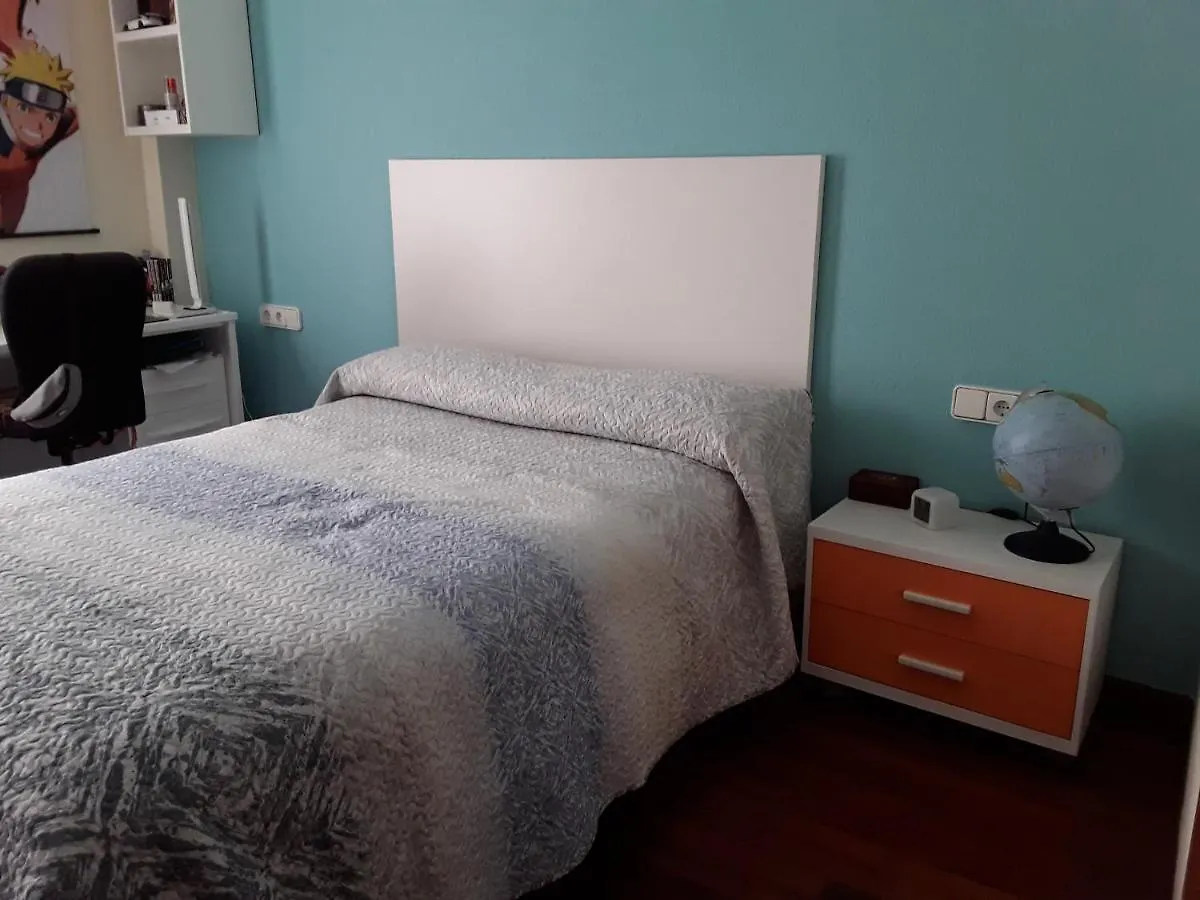 Homestay La Casa De Helen San Sebastian Apartment Lasarte Oria Spain